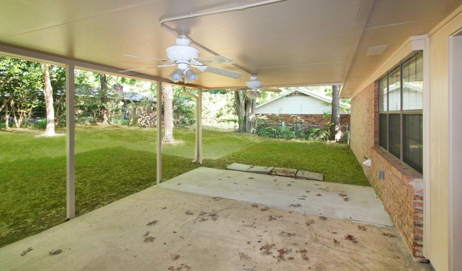 135 Ridge Cv, Brandon, MS 39042 - 3 Beds, 2 Bath