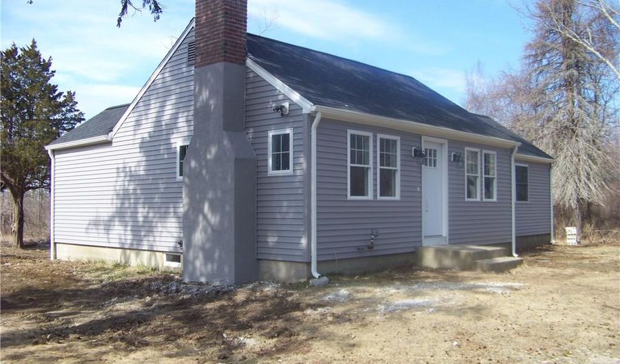 1225 Chopmist Hill Rd, Scituate, RI 02857 - 2 Beds, 1 Bath