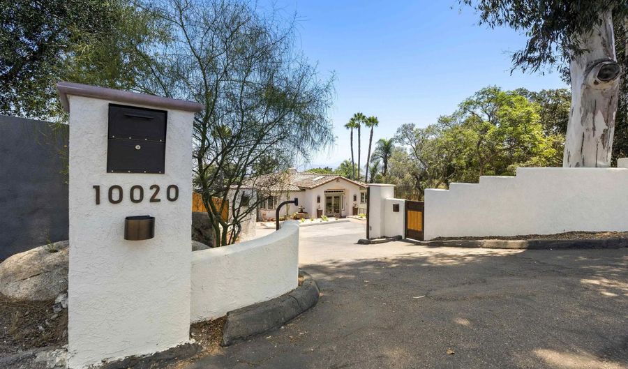 10020 Fuerte Dr, La Mesa, CA 91941 - 3 Beds, 2 Bath