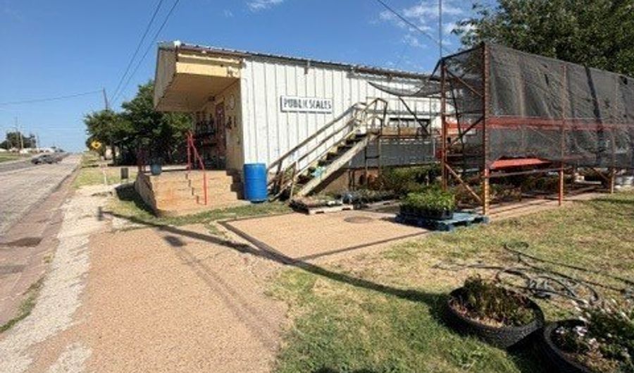 311 E Main St, Archer City, TX 76351 - 0 Beds, 0 Bath