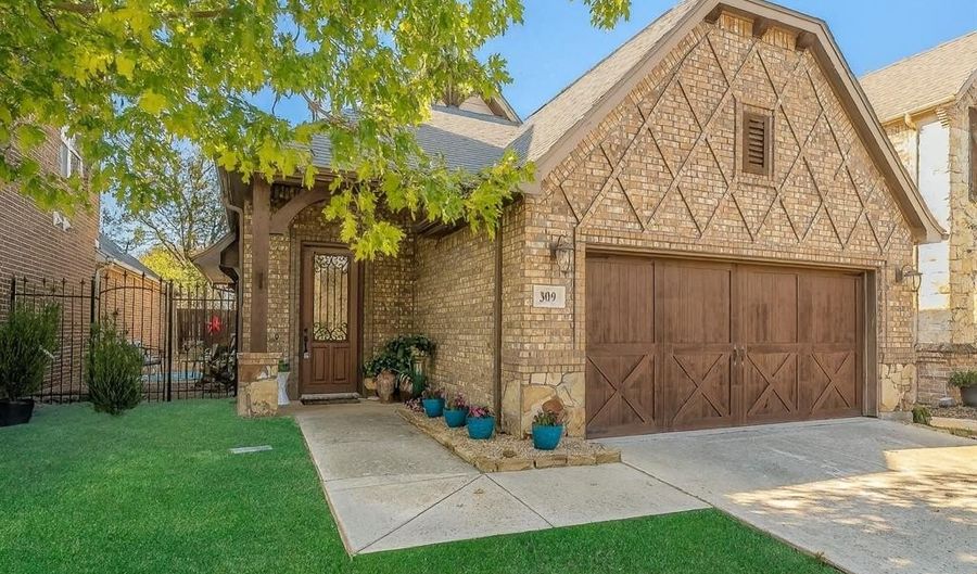 309 Post View Dr, Aledo, TX 76008 - 3 Beds, 2 Bath