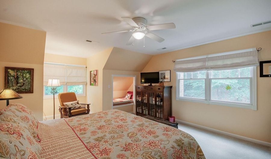 151 STONEYBROOK Rd, Amherst, VA 24521 - 3 Beds, 5 Bath