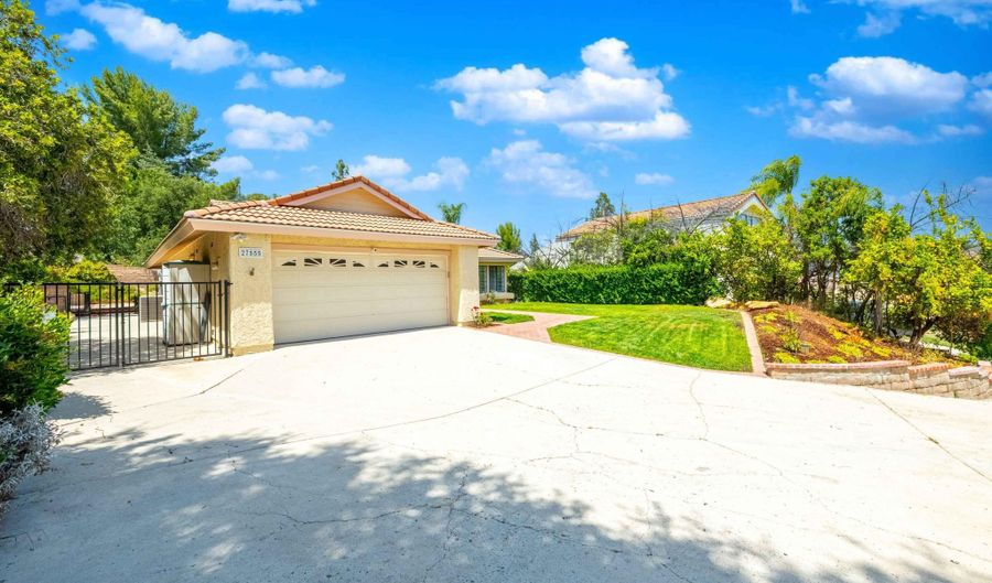 27555 Freetown Ln, Agoura Hills, CA 91301 - 3 Beds, 2 Bath