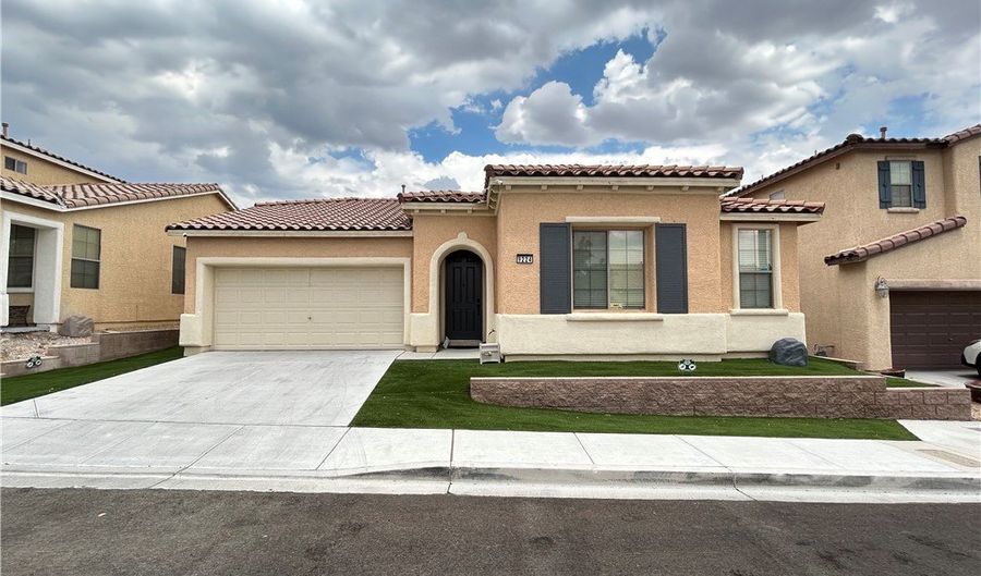 9224 Longhorn Falls Ct, Las Vegas, NV 89149 - 3 Beds, 2 Bath