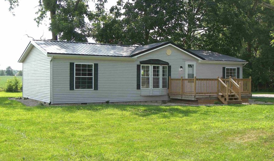 545 Brentwood Dr, Akron, IN 46910 - 3 Beds, 2 Bath
