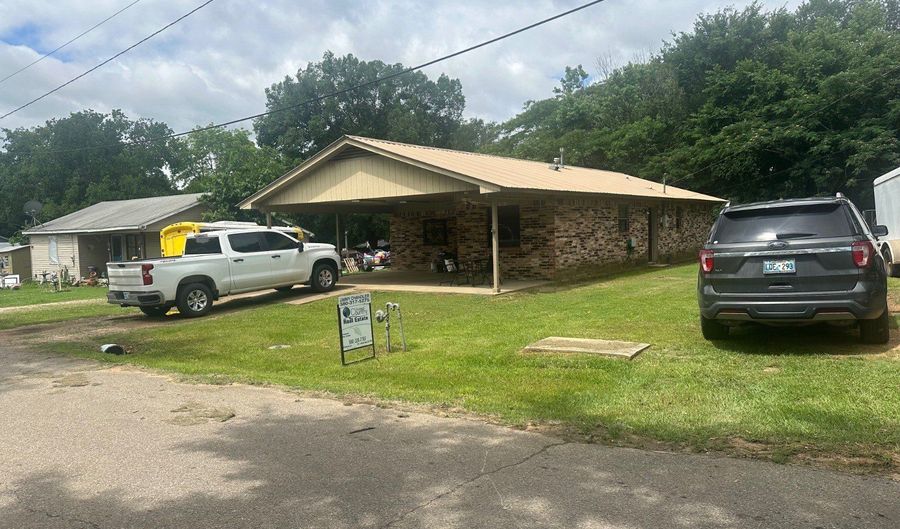 112 SW K St, Antlers, OK 74523 - 3 Beds, 2 Bath