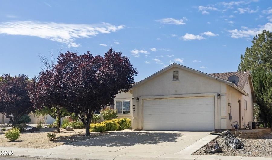 967 Julia Ln, Fernley, NV 89408 - 3 Beds, 2 Bath