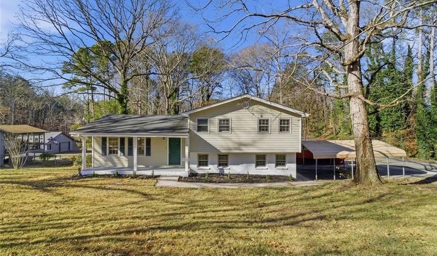 5753 OAK GROVE Dr, Acworth, GA 30102 - 4 Beds, 3 Bath