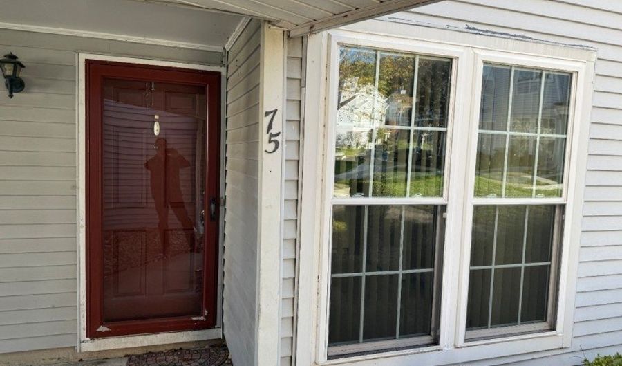 75 Homestead Ln, Bayonne, NJ 07035 - 2 Beds, 2 Bath