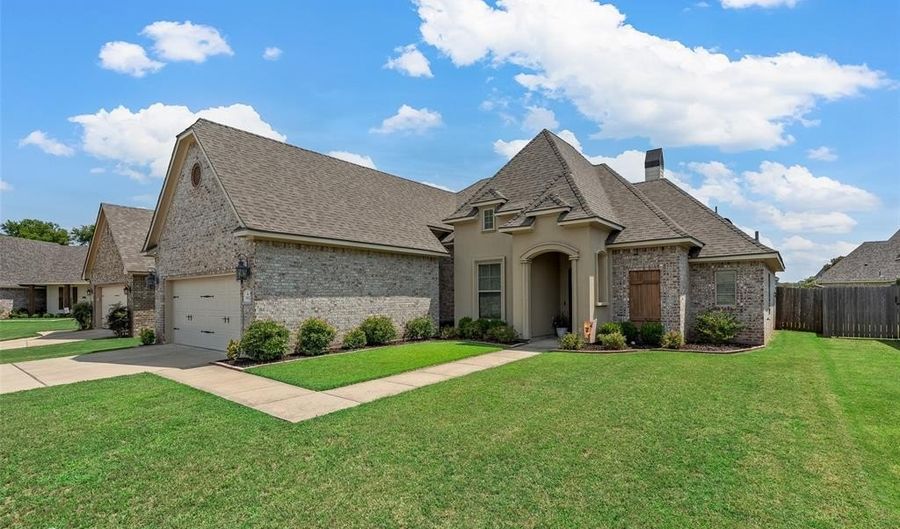 502 Hempstead Cir, Benton, LA 71006 - 4 Beds, 2 Bath