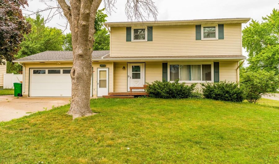 1402 Southview Ln, Albert Lea, MN 56007 - 3 Beds, 2 Bath