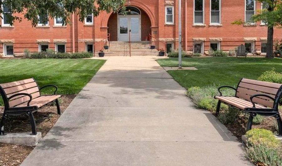 1215 Cedar Ave 301, Boulder, CO 80304 - 3 Beds, 2 Bath