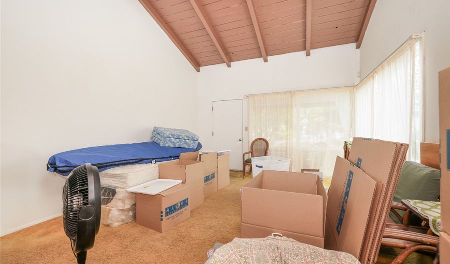 47-685 Hui Ulili St, Kaneohe, HI 96744 - 5 Beds, 2 Bath