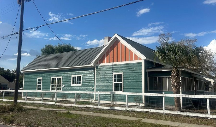 503 N POLK Ave, Arcadia, FL 34266 - 3 Beds, 2 Bath