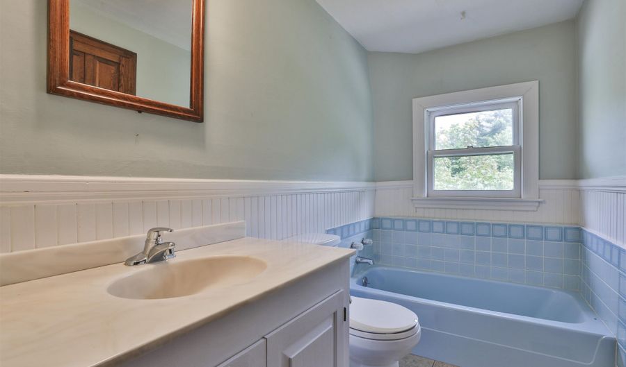 108 Ponemah Rd, Amherst, NH 03031 - 0 Beds, 0 Bath