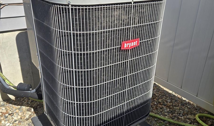 2540 S Jarr St, Albion, IN 46701 - 2 Beds, 2 Bath