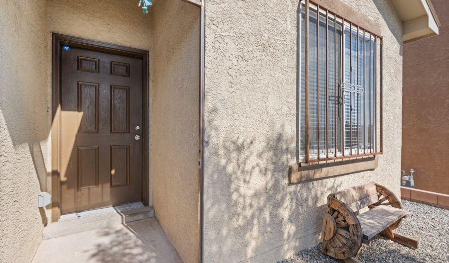 10039 Andrews Ave SW, Albuquerque, NM 87121 - 3 Beds, 2 Bath