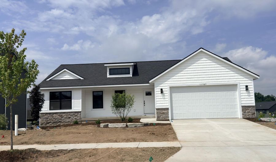 11767 Everett Ave, Allendale, MI 49401 - 3 Beds, 2 Bath