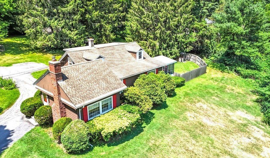 1892 Old Louisquisset Pike, Lincoln, RI 02865 - 3 Beds, 2 Bath