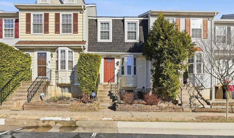 5513 WOODLAWN MANOR Ct, Alexandria, VA 22309 - 3 Beds, 3 Bath