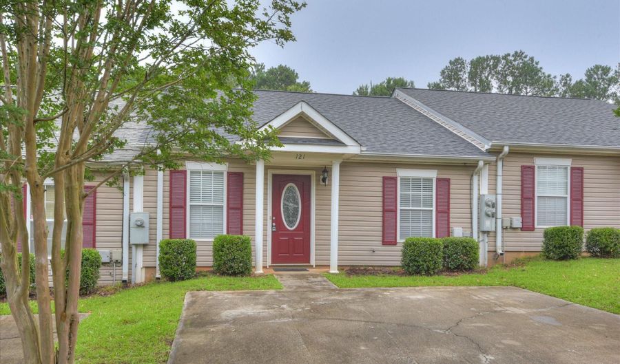 121 Melville Ln SW, Aiken, SC 29803 - 2 Beds, 2 Bath