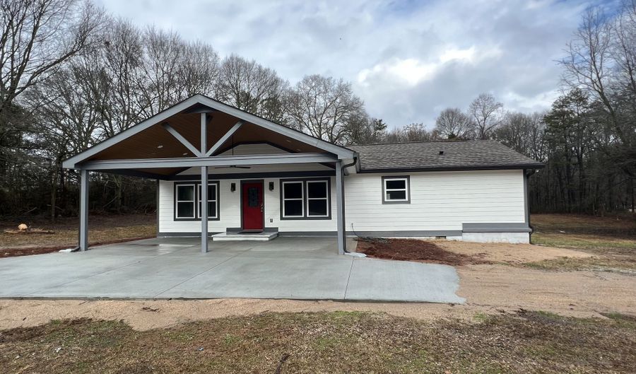 241 Lankford Rd, Lavonia, GA 30553 - 3 Beds, 2 Bath