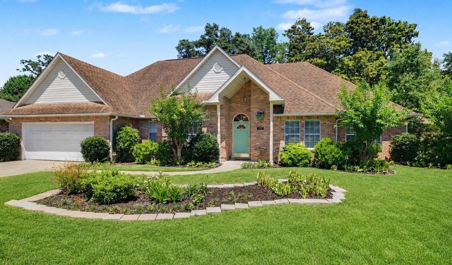 408 Saylor Dr, Biloxi, MS 39531 - 3 Beds, 2 Bath