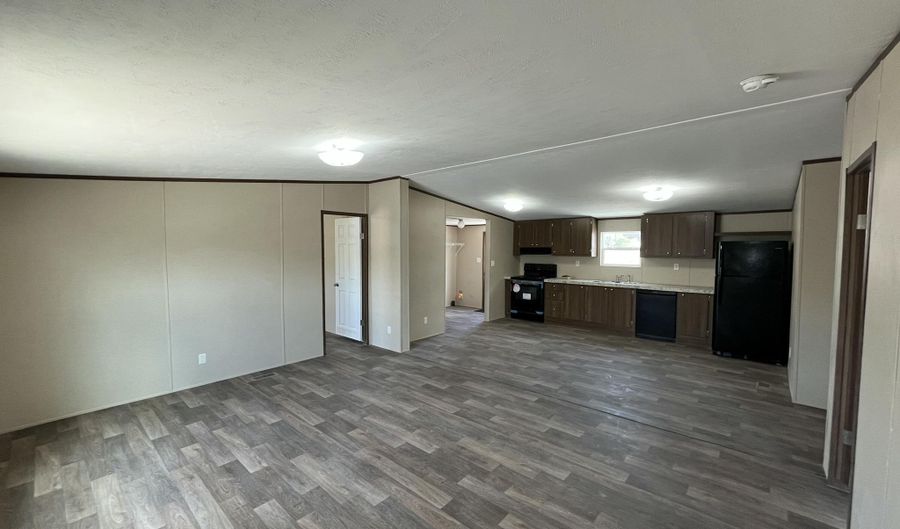 19500 E GREGORY St 16, Black Canyon City, AZ 85324 - 3 Beds, 2 Bath