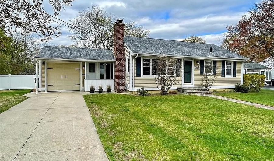 30 Althea Dr, Cranston, RI 02920 - 3 Beds, 1 Bath