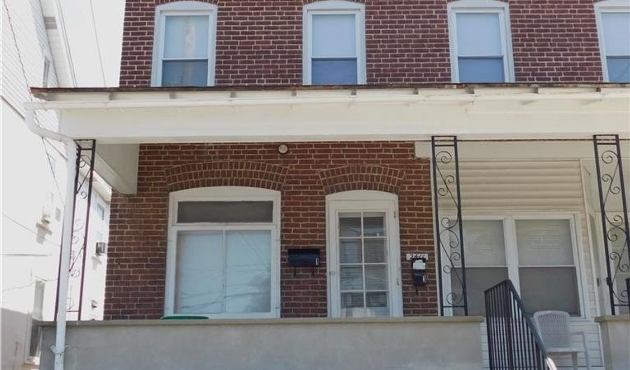 2411 S 5th St 2Nd Floor, Allentown, PA 18103 - 2 Beds, 1 Bath