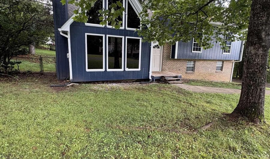 324 WILLOW GLEN Ct, Alabaster, AL 35007 - 3 Beds, 2 Bath