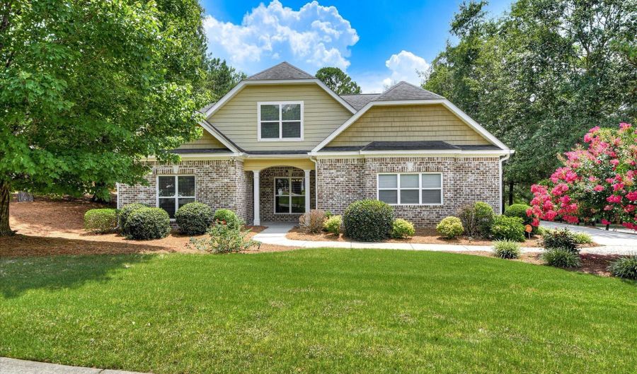 512 Nandina Ct, Aiken, SC 29801 - 4 Beds, 3 Bath