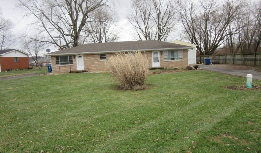 8323 8325 Lake Rd, Indianapolis, IN 46217 - 0 Beds, 0 Bath
