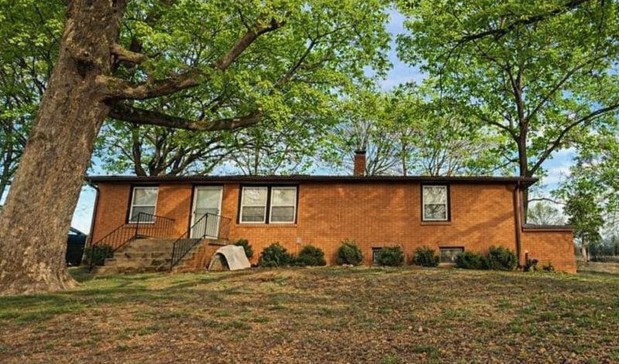 1350 County Road 405, Alton, MO 65606 - 3 Beds, 1 Bath