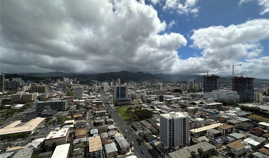 1296 Kapiolani Blvd Ii3002, Honolulu, HI 96814 - 2 Beds, 2 Bath