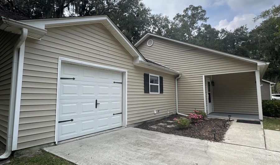 54 Brindlewood Dr, Beaufort, SC 29907 - 4 Beds, 2 Bath