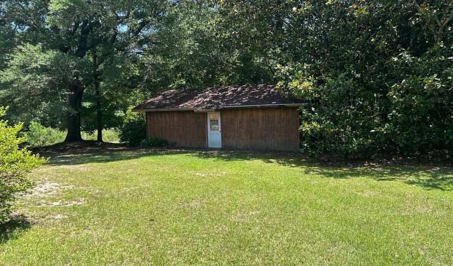 30329 Shady Grove Rd, Andalusia, AL 36421 - 3 Beds, 3 Bath