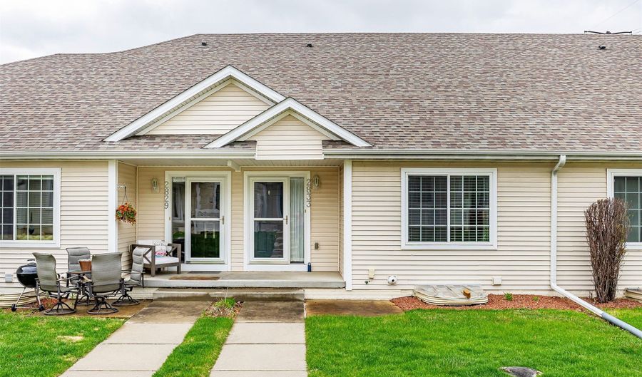 2833 Orinoco Ct SW, Altoona, IA 50009 - 3 Beds, 3 Bath