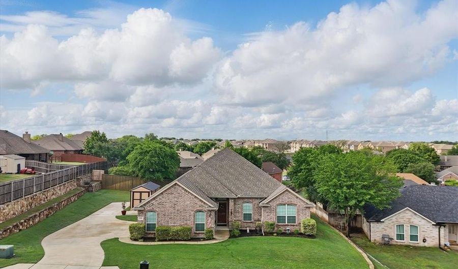 2134 Sagewood Dr, Weatherford, TX 76087 - 4 Beds, 2 Bath