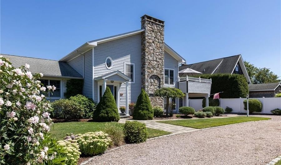 16 Central St, Charlestown, RI 02813 - 4 Beds, 5 Bath
