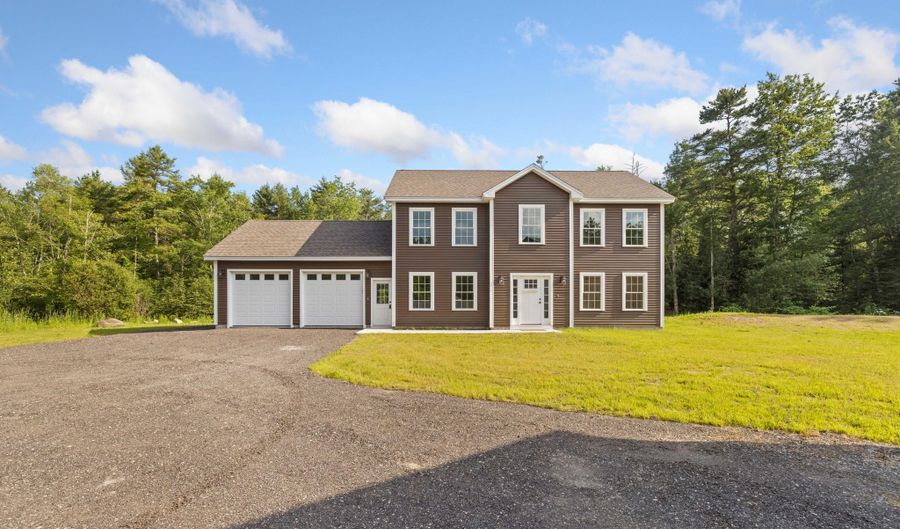 17 Coopers Trl, Arundel, ME 04046 - 4 Beds, 3 Bath