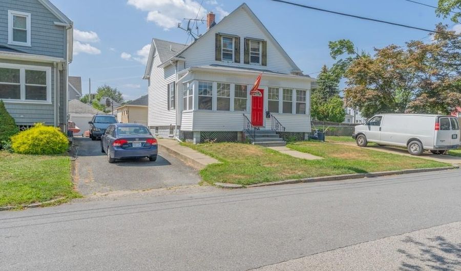 181 Grace St, Cranston, RI 02910 - 3 Beds, 2 Bath