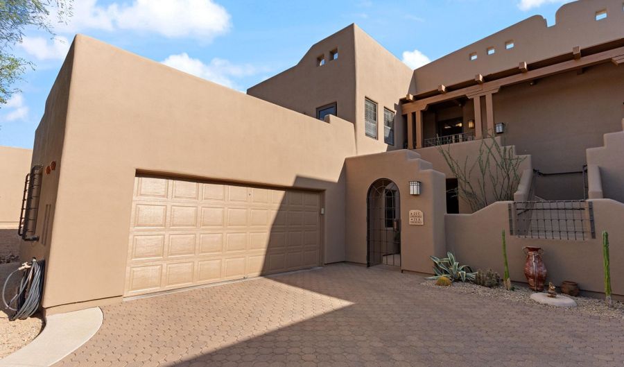 36601 N MULE TRAIN Rd C21, Carefree, AZ 85377 - 3 Beds, 3 Bath