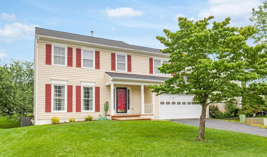 8010 OLD PARSONAGE Ct, Alexandria, VA 22315 - 5 Beds, 4 Bath