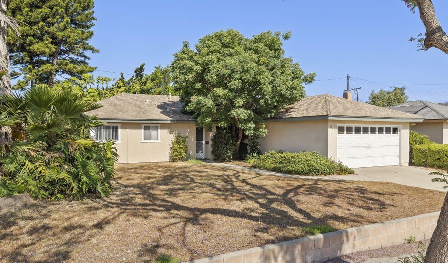 1543 Mobil Ave, Camarillo, CA 93010 - 3 Beds, 2 Bath