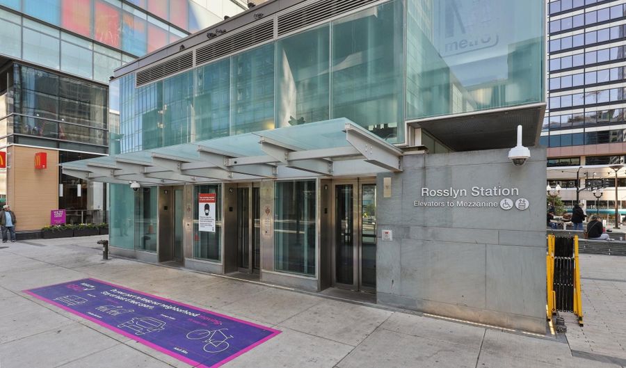 1802 KEY Blvd 9482, Arlington, VA 22201 - 2 Beds, 1 Bath