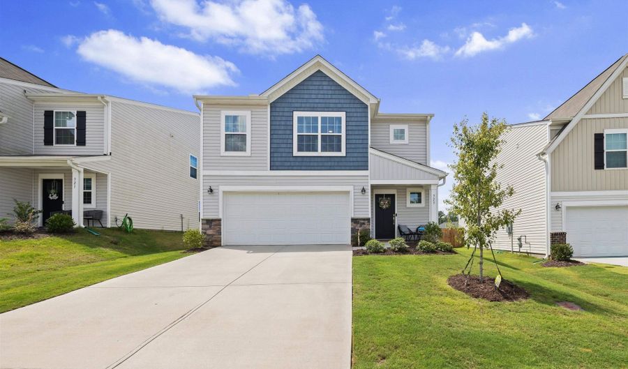 323 Anna Gray Cir, Easley, SC 29640 - 4 Beds, 3 Bath