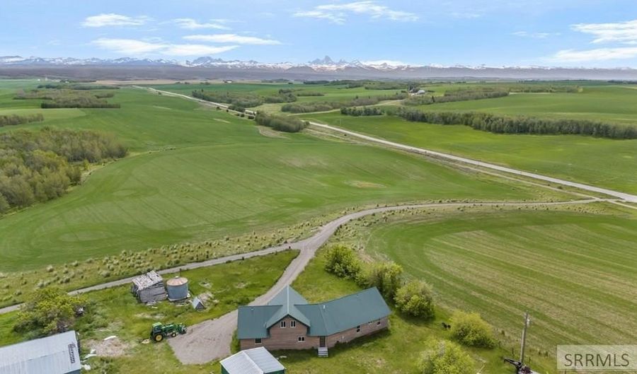 4462 Hwy 32, Ashton, ID 83420 - 5 Beds, 5 Bath