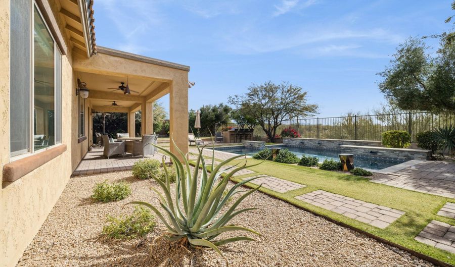 5907 E CALLE DE LAS ESTRELLAS, Cave Creek, AZ 85331 - 3 Beds, 4 Bath