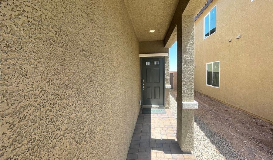 8982 Pacific Mist St, Las Vegas, NV 89178 - 4 Beds, 3 Bath